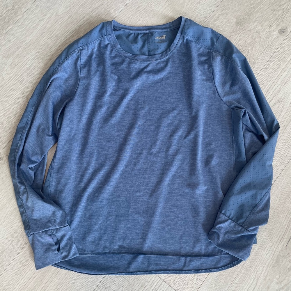 Avia long-sleeve, lightweight activewear shirt-Large, blue